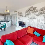 Magnifique 3P Face Mer Avec Terrasse De 46M² Et Parking Prive - Fr-1-196-250